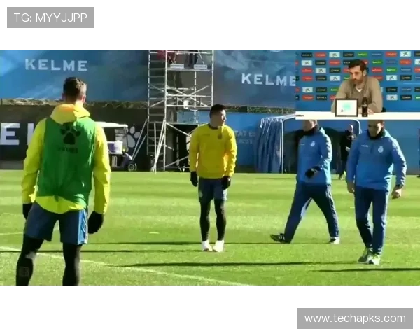 徐嘉余训练完直接去奢侈品店刷卡，柜姐都认得他了